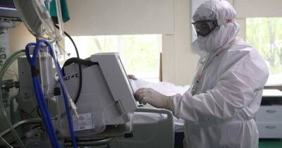 За сутки в России выявили 106 920 новых случаев коронавируса