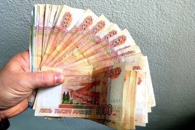 На борьбу с коронавирусом саратовские депутаты выделили около 100 млн рублей
