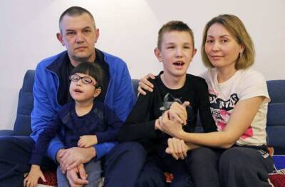 В Омске объявлен сбор средств для детей с синдром Цельвегера
