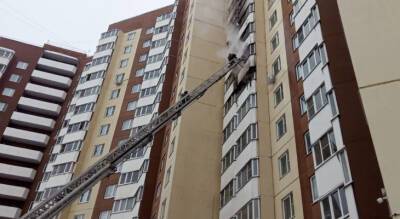 В МЧС назвали причину пожара в чебоксарской многоэтажке