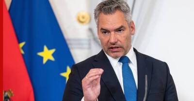 Австрия отправит на Украину каски, защитные жилеты и топливо