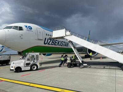 Первый самолет с узбекистанцами, эвакуированными с Украины, вылетел в Ташкент. Фото
