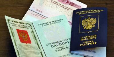 ЕС обязал россиян с дипломатическими паспортами получать визу
