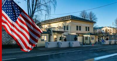 Госдеп приостановил работу посольства США в Минске