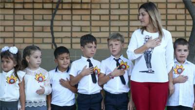 Российские школы получили методички о "миротворческой операции" в Украине