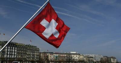 Швейцария присоединилась к санкциям ЕС против России вопреки своему нейтралитету
