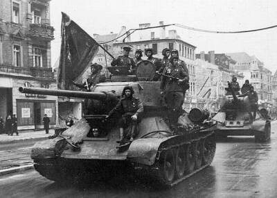 Какой была бы война в 1945 году, если бы союзники напали на СССР - Русская семерка