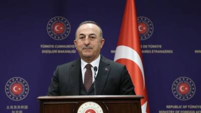 Глава МИД Чавушоглу: Турция не будет пропускать военные корабли через проливы