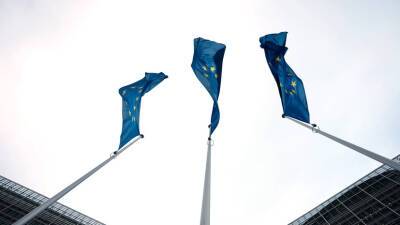 ЕС включил в санкционный список ряд российских чиновников и бизнесменов