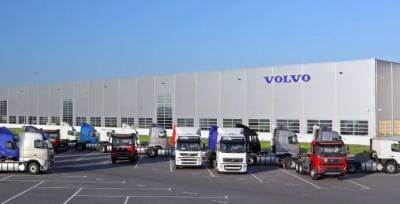 Volvo: производство на заводе в России временно прекращается