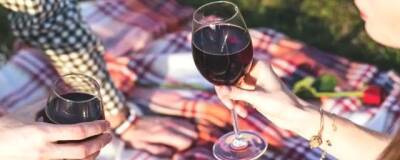 Ученые Клиники Мейо: красное вино защищает человека от заболеваний сердца