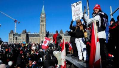 В столице Канады усиливается кризис в связи с простестами против ковид-ограничений