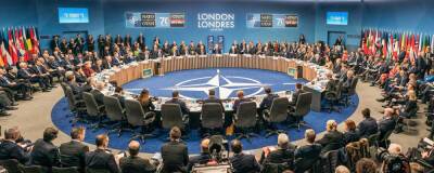 Чешский аналитик Кампбелл назвал расширение НАТО условием для его распада