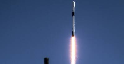 SpaceX отправила на орбиту секретный спутник-шпион