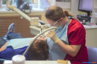 На Сахалине подумывают сократить прием в областной стоматологии до получаса на пациента