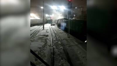 Два человека пострадали при сходе вагонов в Москве (видео)