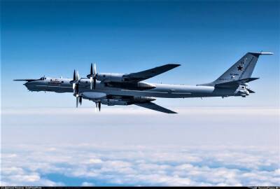 Ту-142 выполнили полёт над северо-востоком Атлантического океана