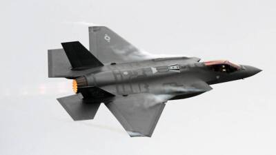 NetEase: российский комплекс РЭБ мгновенно вывел из строя истребители США F-35 и F-22