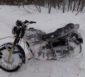 18-летний вологжанин закопал украденный мотоцикл в снегу, чтобы продать на «органы»