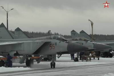 Лётчики МиГ-31 провели учебно-боевую тренировку в Тверской области