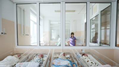 Медсёстры перинатального центра в Коломне объявили голодовку