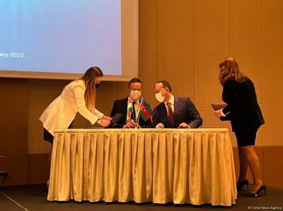 Между Азербайджаном и Венгрией подписаны документы о сотрудничестве (ФОТО)
