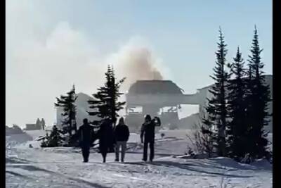 На горнолыжном курорте в Кемеровской области сообщили о пожаре