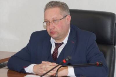 ФСБ задержала замминистра строительства Омской области Сычева