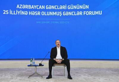 Президент Ильхам Алиев: В 2023 году железная дорога будет доведена до границы с Арменией