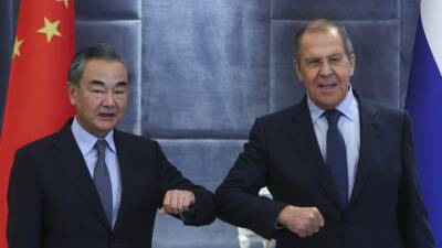 В МИД Китая заявили о поддержке России по вопросу обсуждения гарантий безопасности