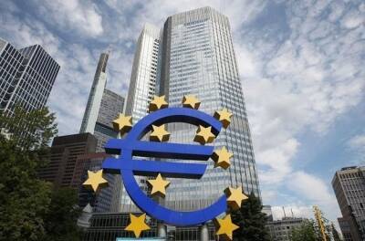 Центробанк ЕС сохранил ставки без изменений: евро растет