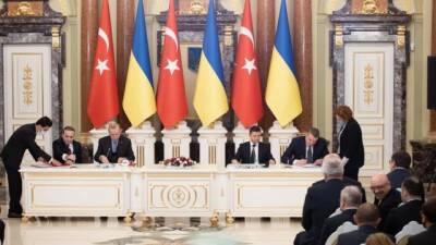 Між Україною й Туреччиною підписано низку документів