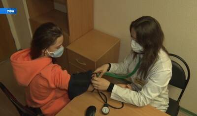 Студенты-медики помогают врачам Уфы справляться с потоком ковид-пациентов