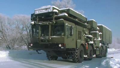 Российский ЗРК С-400 прибыл на полигон Брестской области