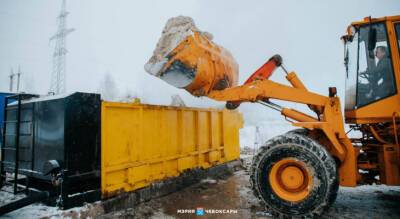 Как обстоят дела с вывозом снега в Чебоксарах: куда возят и что там делают