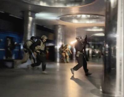 ФСБ отработала освобождение заложников из «захваченного террористами» метро Екатеринбурга