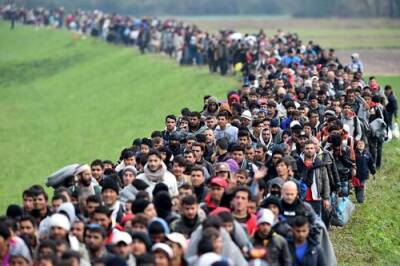 Макрон меняет Шенген для сокращения количества мигрантов