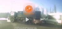 В Киеве военный грузовик протаранил внедорожник и микроавтобус: есть пострадавшие