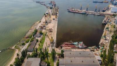 Азовський судноремонтний завод можуть приватизувати за 211 млн грн