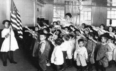 «Салют Беллами»: почему американцы учили детей нацистскому приветствию - Русская семерка