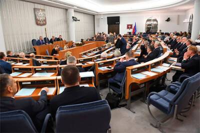 Сенат Польши единогласно одобрил резолюцию о политической и вооруженной поддержке Украины