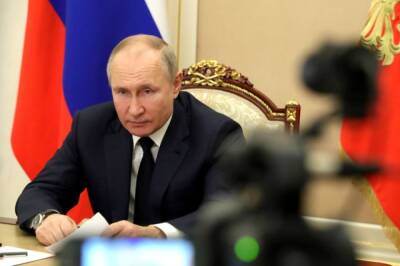 В Кремле назвали темы переговоров Путина и Шольца