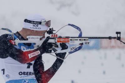 Норвежский биатлонист получил травму шеи на тренировке перед Олимпиадой в Пекине