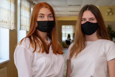 В Луганске продолжают закрываться школы
