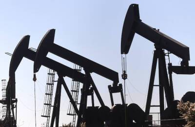 Нефть опять бьет семилетние максимумы из-за морозов в США