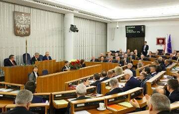 Сенат Польши одобрил резолюцию о политической и вооруженной поддержке Украины