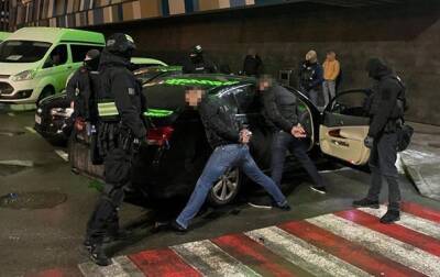 В Киеве задержали банду вымогателей