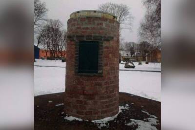 На Украине снесли памятник Суворову