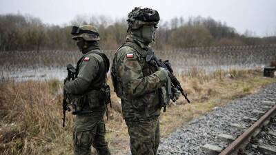 В Польше сообщили о начале поставок оружия на Украину
