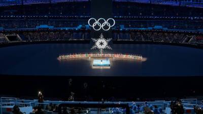 На церемонии открытия ОИ в Пекине участники вышли согласно китайскому алфавиту